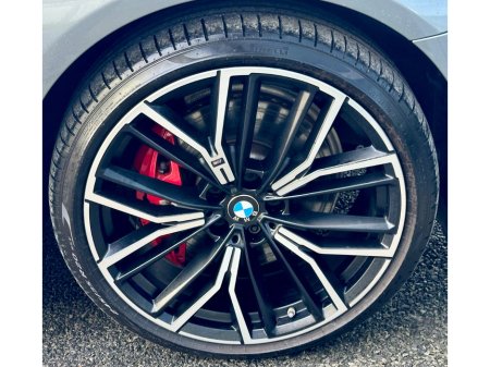 2023 BMW 5 Series - thumbnail 7