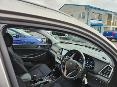 2017 Hyundai Tucson 2.0 SE NAV Automatic 4wd €16,990 thumbnail