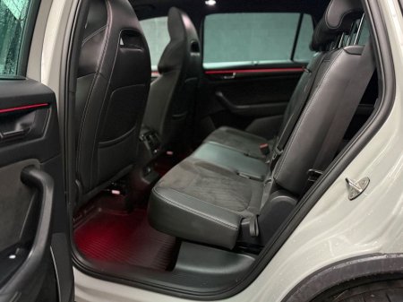 2024 Skoda Kodiaq 7S Sport 2.0tdi 150HP DSG 5DR // HUGE SPEC // 12 MONTH WARRANTY// SAME DAY FINANCE €54,950 thumbnail