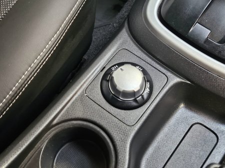 2019 Isuzu D-MAX - thumbnail 12