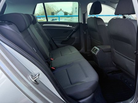 2019 Volkswagen Golf - thumbnail 8