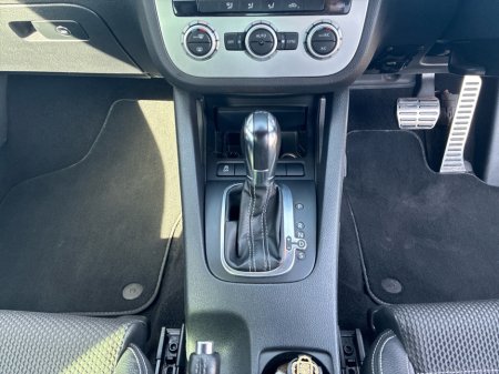 2013 Volkswagen Scirocco - thumbnail 15