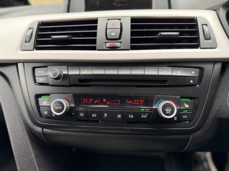 2014 BMW 4 Series - thumbnail 17