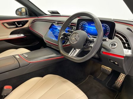 2025 Mercedes-Benz E Class - thumbnail 8