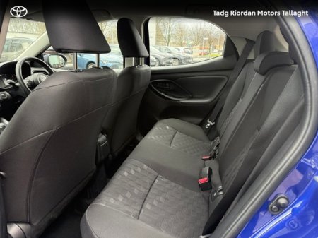 2024 Toyota Yaris Yaris Hybrid 115 Luna €25,950 thumbnail