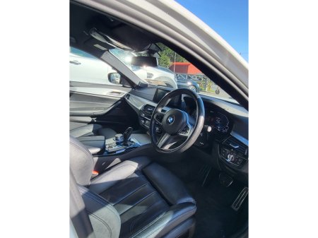 2020 BMW 5 Series - thumbnail 6