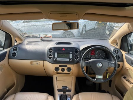 2008 Volkswagen Golf - thumbnail 16