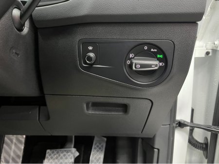 2020 Volkswagen Tiguan - thumbnail 13