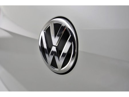 2018 Volkswagen Golf - thumbnail 23