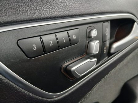 2016 Mercedes-Benz A Class - thumbnail 20