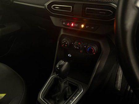2023 Dacia Sandero Comfort TCE 90 CVT MY21.5 5DR €14,777 thumbnail