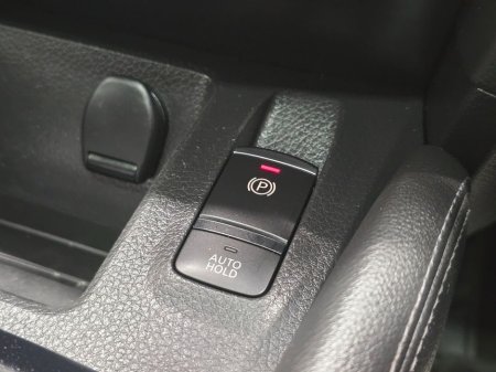 2017 Nissan Qashqai - thumbnail 29