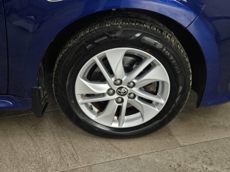 2021 Toyota Yaris - thumbnail 3