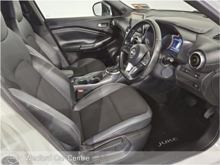 2023 Nissan Juke - thumbnail 2