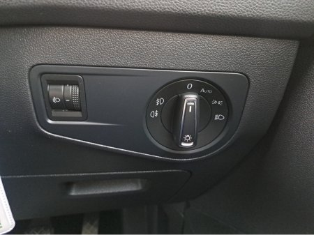 2017 Volkswagen Tiguan 2.0 Diesel SE Nav Model Bluemotion 150 BHP. thumbnail