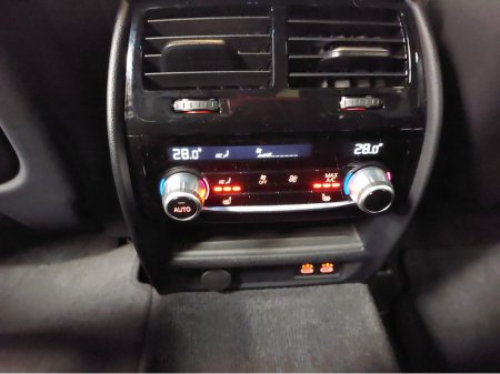 2020 BMW 5 Series - thumbnail 14