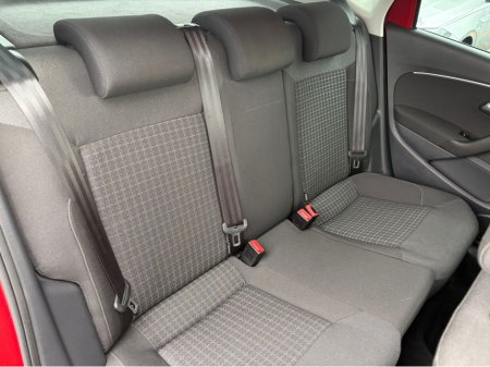 2014 Volkswagen Polo - thumbnail 17