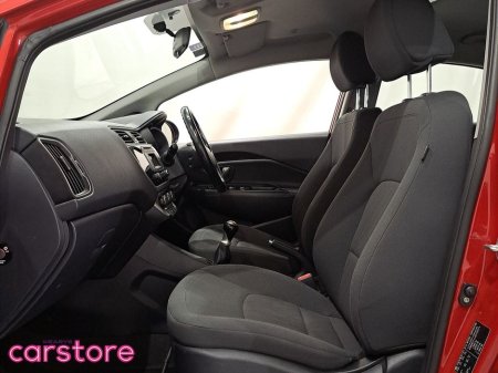 2017 Kia Rio - thumbnail 9