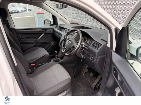 2019 Volkswagen Caddy - thumbnail 2