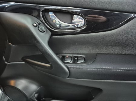 2015 Nissan Qashqai 1.5 DCI ACENTA SMART V VISION 110PS 5DR €9,950 thumbnail