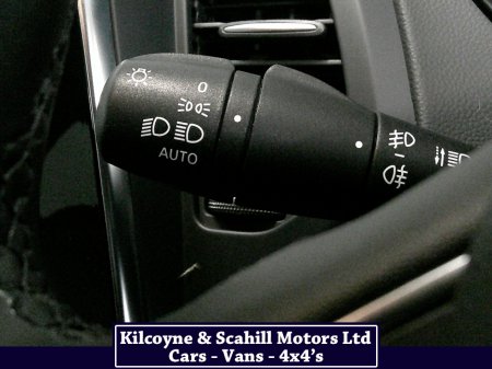 2019 Renault Captur ICONIC DCI €13,950 thumbnail