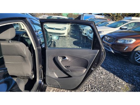 2011 Volkswagen Polo - thumbnail 10