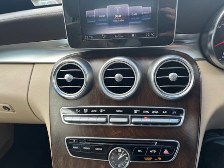 2014 Mercedes-Benz C Class - thumbnail 13