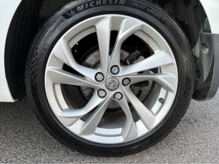 2019 Opel Astra - thumbnail 12