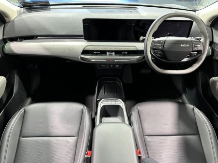 2025 Kia EV4 Earth 3 Hatchback 81.4 Kw/h 630Kms Range €43,400 thumbnail