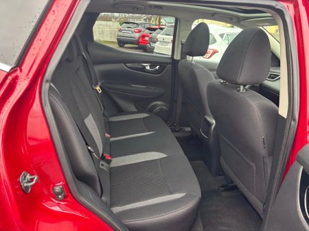 2019 Nissan Qashqai 1.2 SV SS 5DR PETROL  VERY  LOW  MILEAGE €16,950 thumbnail
