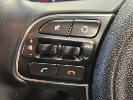 2016 Kia Optima 1.7 D EX thumbnail