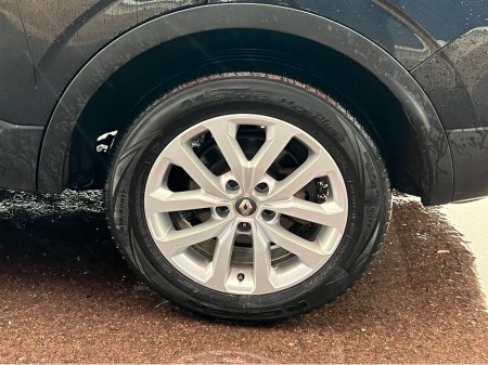 2017 Renault Kadjar 1.5 DCI DYNAMIQUE NAV 5 5DR A 110BHP AUTO €13,900 thumbnail