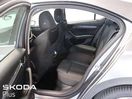 2024 Skoda Octavia - thumbnail 7