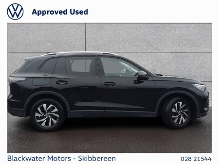 2025 Volkswagen Tiguan - thumbnail 11