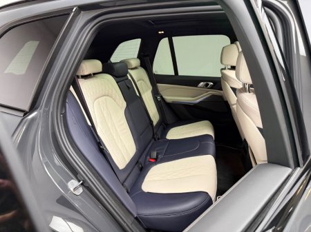 2023 BMW X5 - thumbnail 14