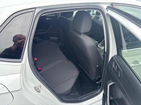 2019 Volkswagen Polo - thumbnail 5