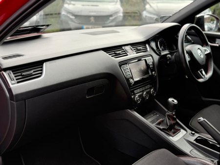 2016 Skoda Octavia - thumbnail 29