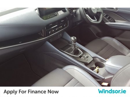 2023 Nissan Qashqai 1.3 PET MILD HYBRID SV PREMIUM €29,495