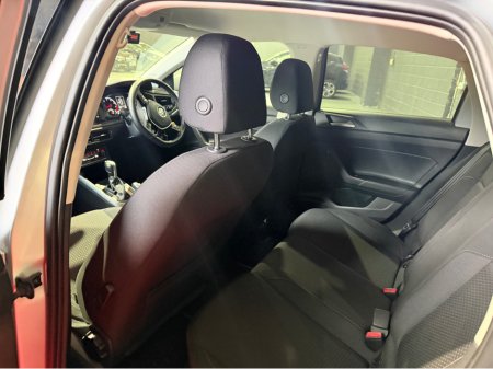 2019 Volkswagen Polo ABA-AWCHZ €16,499 thumbnail