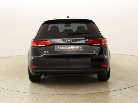 2018 Audi A3 - thumbnail 6