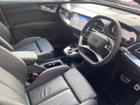 2024 Audi Q4 e-tron 45 Black Edition S-Line Auto EV €44,900 thumbnail