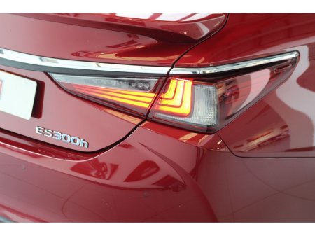 2020 Lexus ES 300 H 2.5 ES CVT 215BHP €30,899 thumbnail