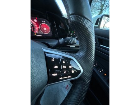 2021 Volkswagen Golf 2.0 TSI 245HP GTI €33,850 thumbnail