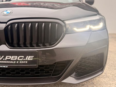 2022 BMW 5 Series - thumbnail 15