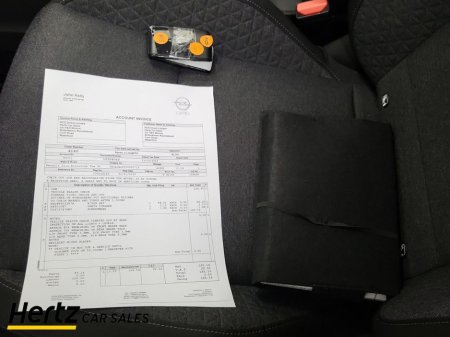 2023 Renault Clio - thumbnail 25