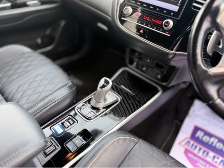 2021 Mitsubishi Outlander Style Edition ~ Petrol Plug In Hybrid. €22,999 thumbnail