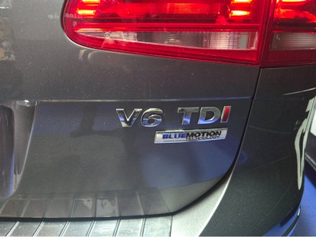 2017 Volkswagen Touareg V6 R-LINE-FULLY SERVICED WITH NEW TYRES €26,450 thumbnail