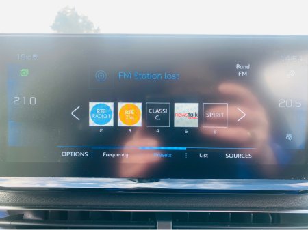 2022 Peugeot 5008 - thumbnail 17