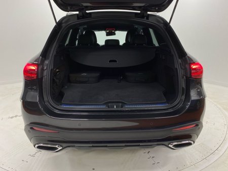 2025 Mercedes-Benz GLC Class - thumbnail 18