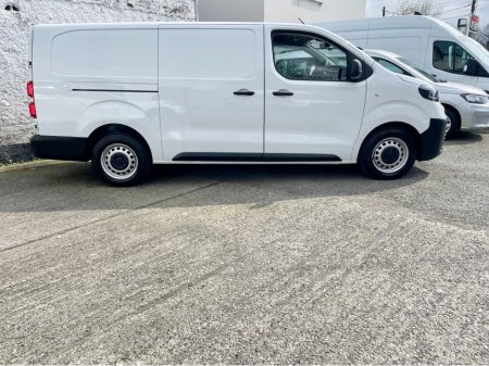 2024 Toyota Proace - photo 5